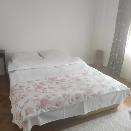 Odobescu Flat, Big Long Term Dicount *